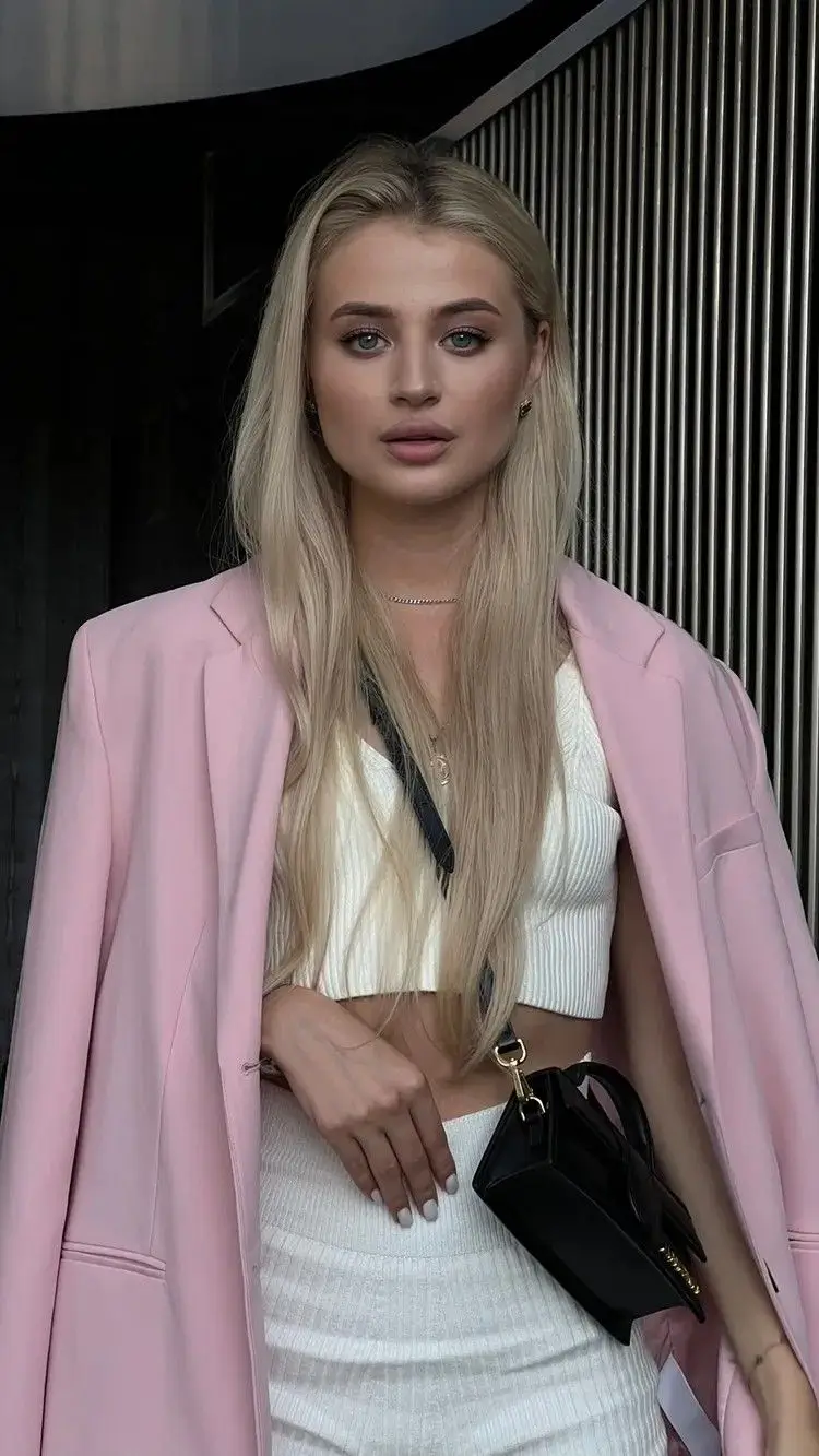 Анна Притула